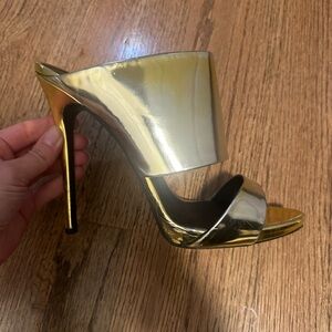 Giuseppe Zanotti Gold High Heels